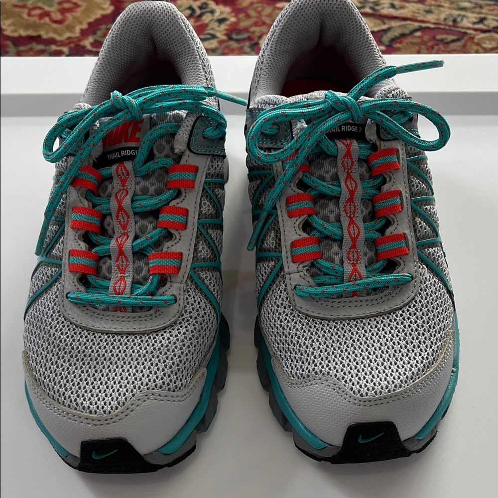 Nike Women's Gray and Teal Trail Ridge 2 Runners with Coral Accents